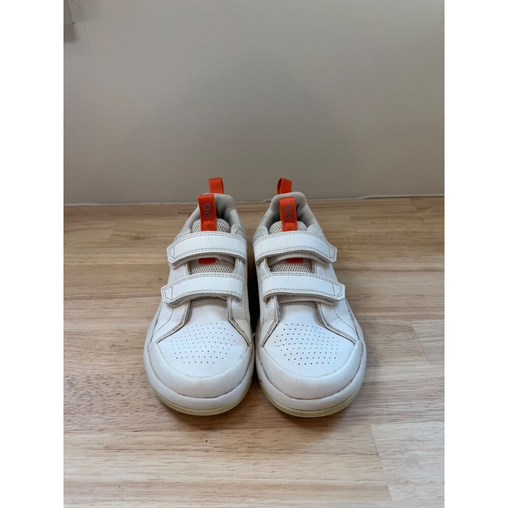 On The Roger Hook and Loop Sneakers 3KE10010840 White/Green SIZE: K13